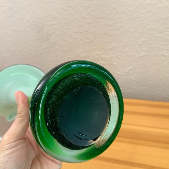 Vintage Jack In The Pulpit Tulip Vase in green - Picture 7 of 8